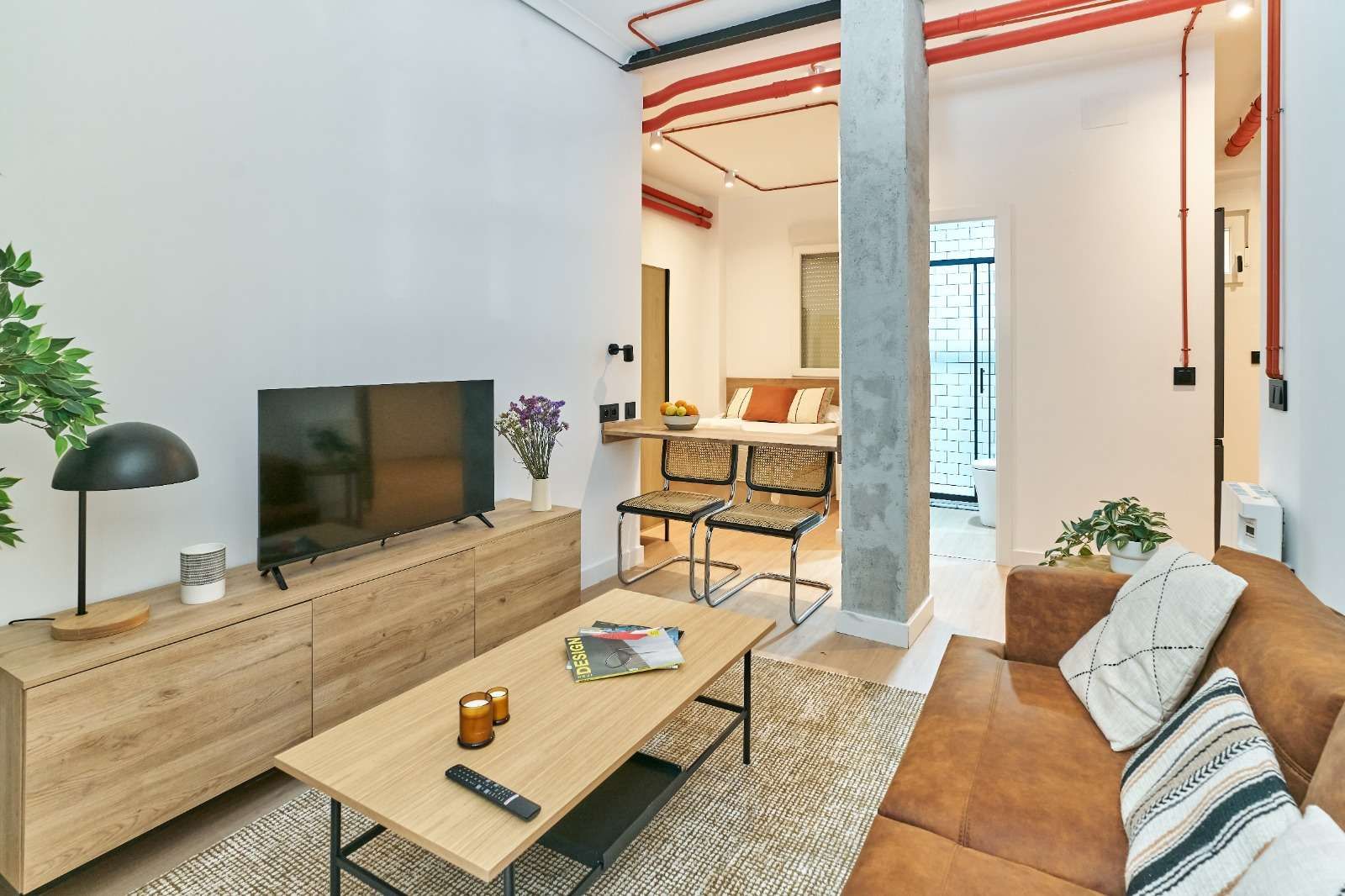 Living room of Study to share in  Madrid Capital  with Air Conditioner, Heating and Terrace