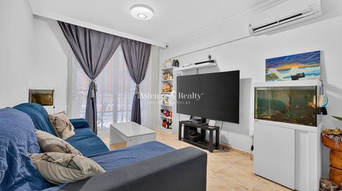 Foto 2 de Piso en venta en Albahaca, Las Rosas, Arona