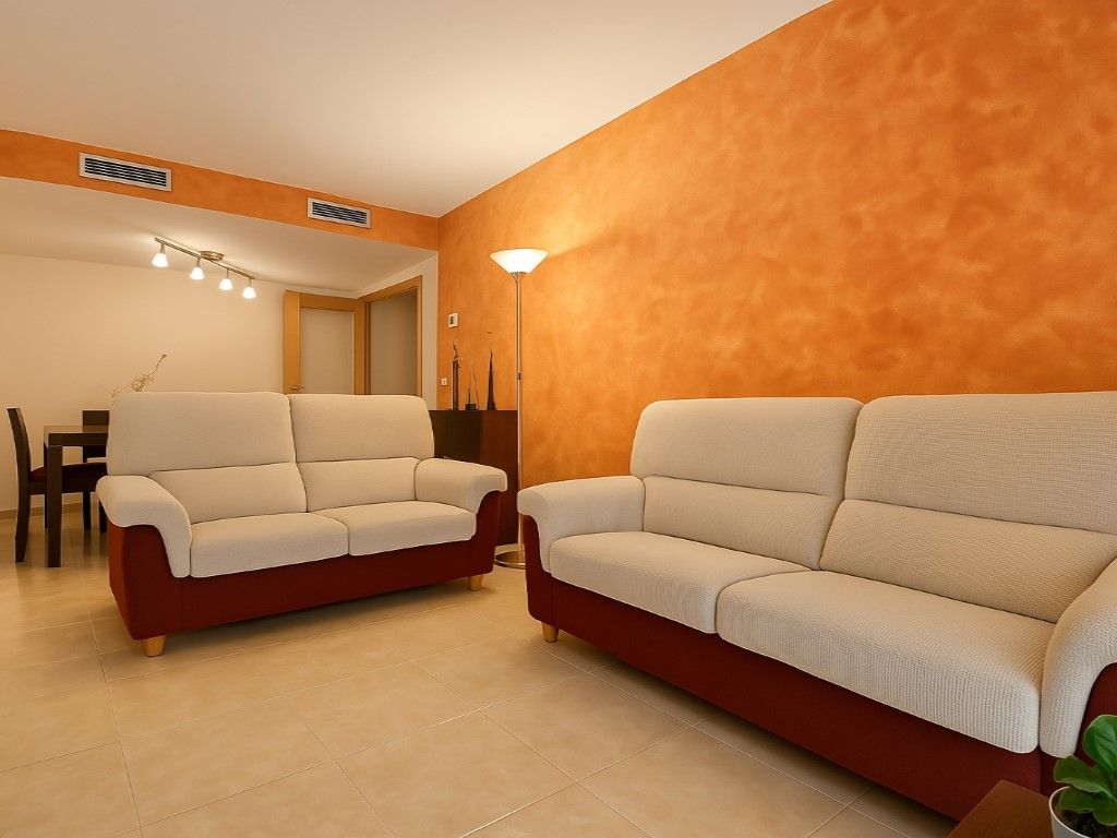 Sala d'estar de Pis en venda en Avinyonet del Penedès amb Forn i Balcó