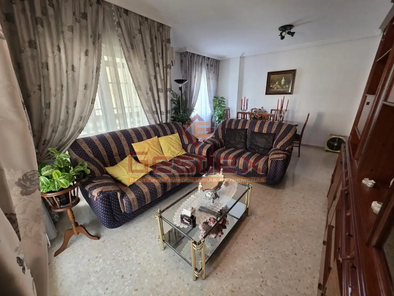 Piso con ascensor en venta en Almendralejo