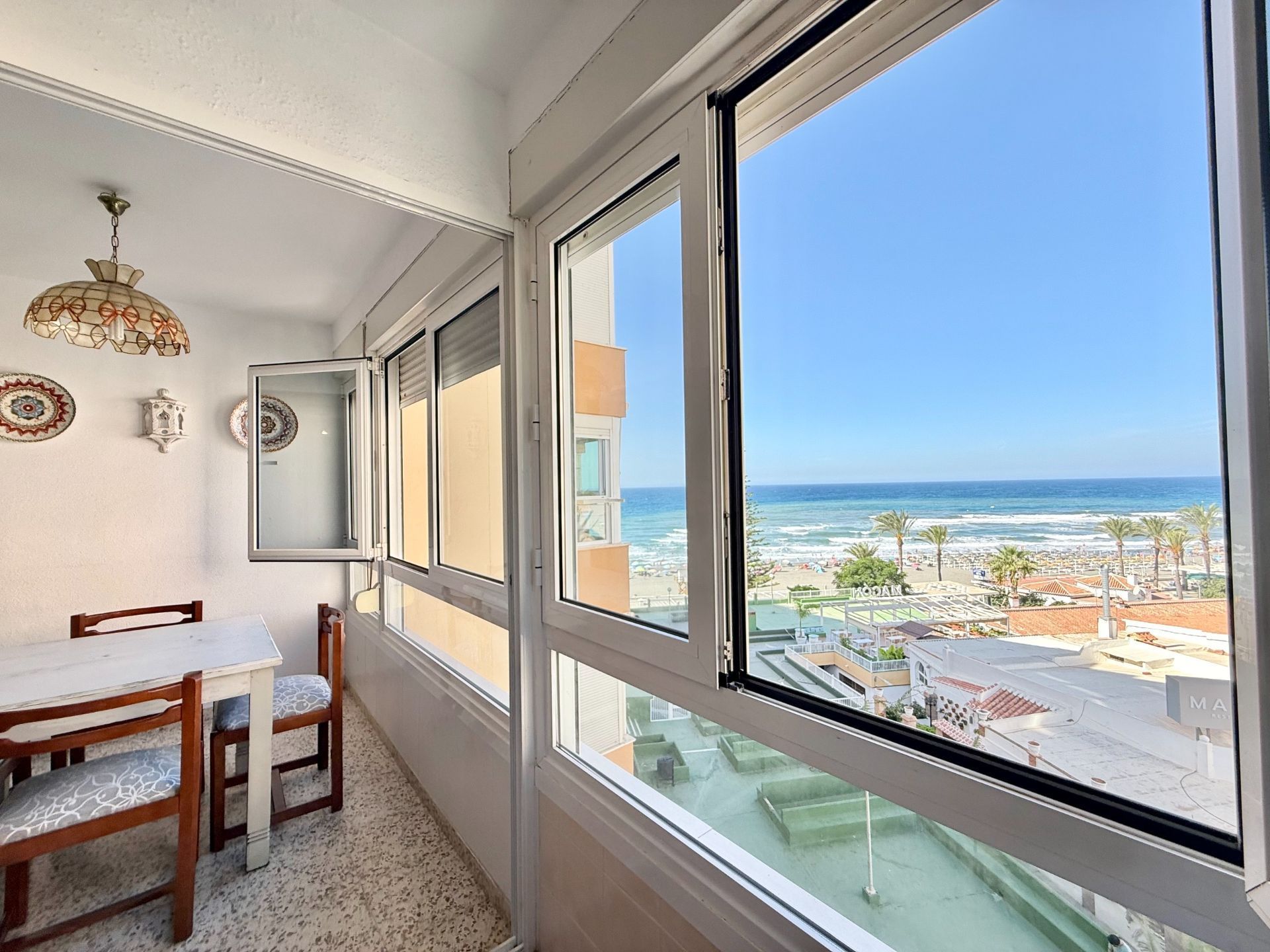 Habitación de Apartamento en venta en Torrox con Aire acondicionado y Piscina comunitaria