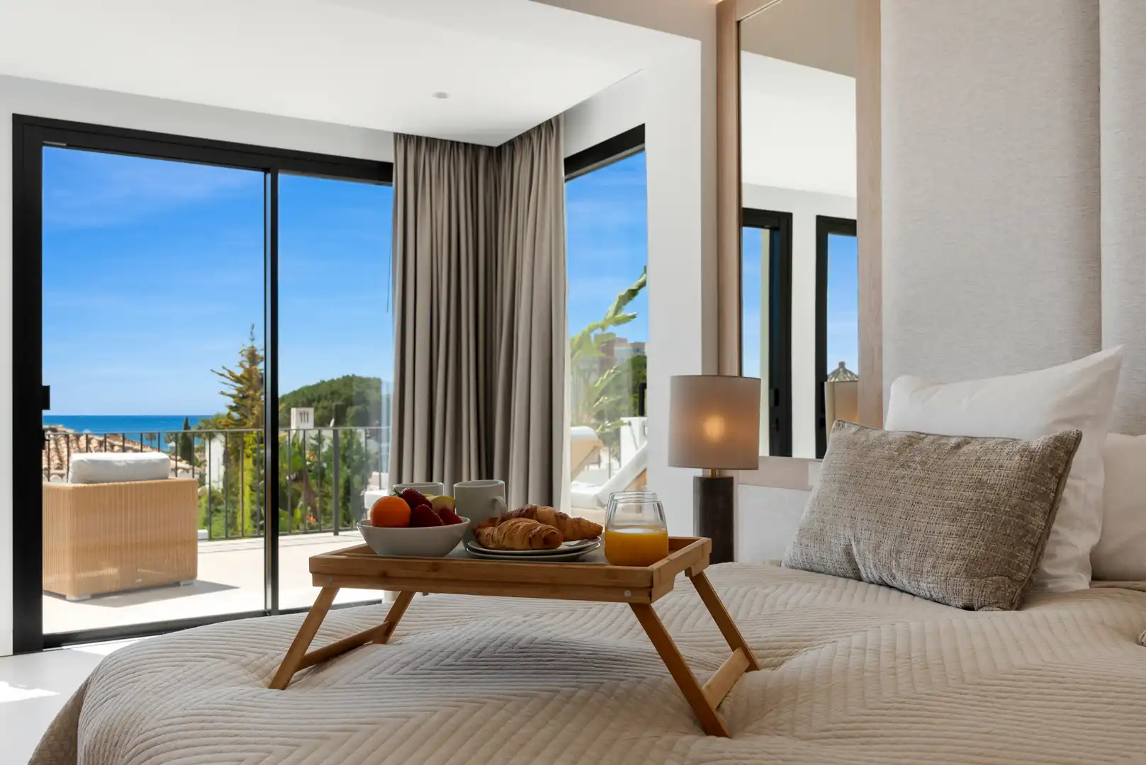 Chalet con piscina en venta en Las Chapas - El Rosario, imagen 53