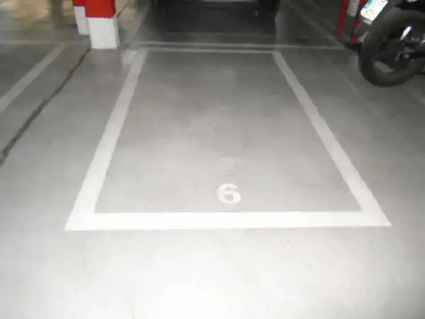 Parkplatz mit Aufzug zum Verkauf in Calle de Perseo 53, imagen 4