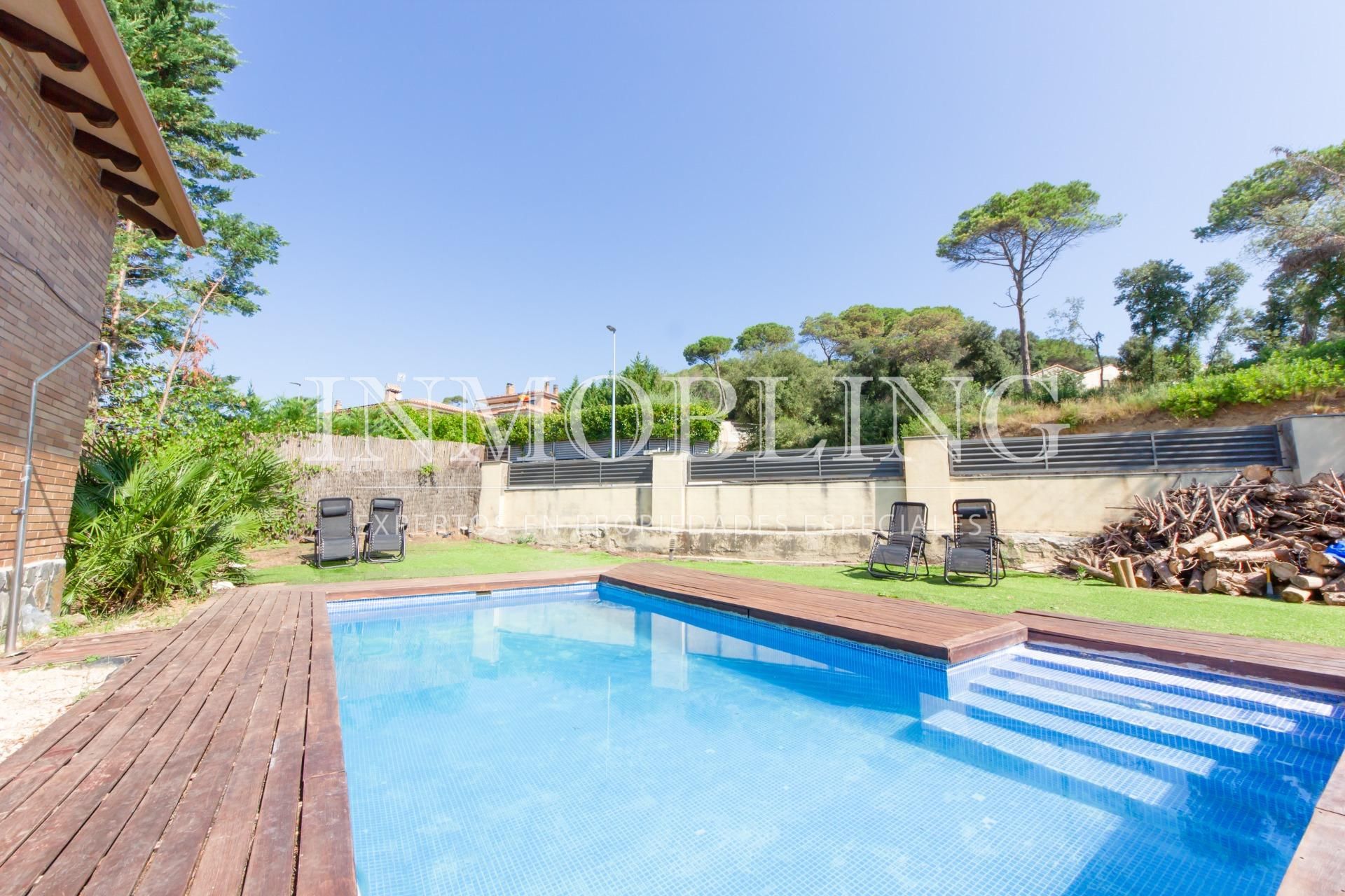 Swimming pool of House or chalet for sale in Dosrius  with Air Conditioner, Heating and Private garden