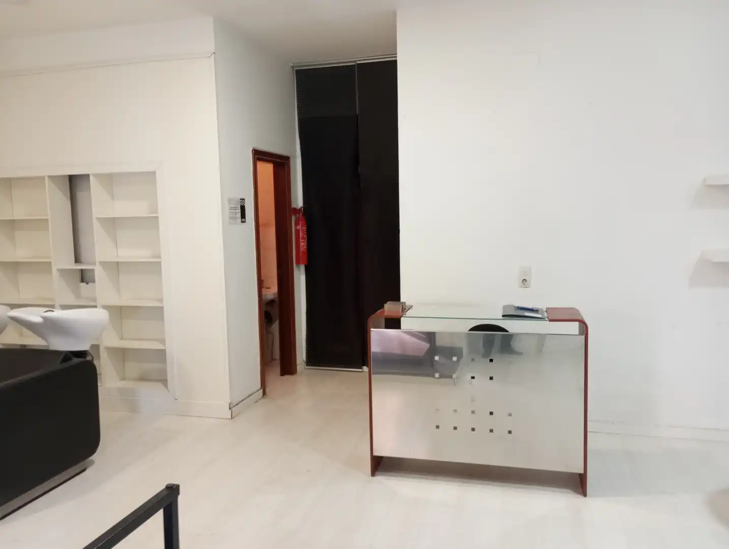 Commercial properties for rent in Calle de las Escuelas Pías, 9, La Bozada – Parque Delicias
