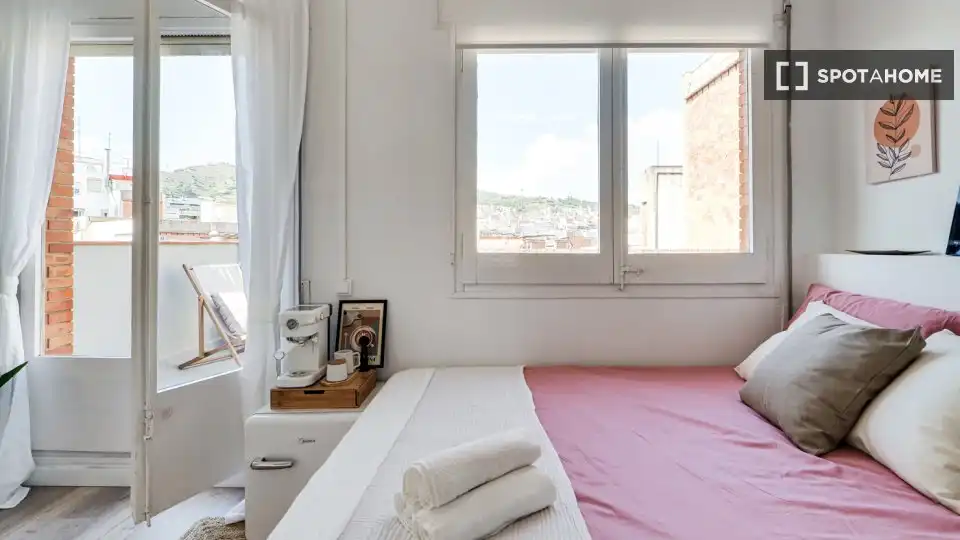 Room in Barcelona, Barcelona