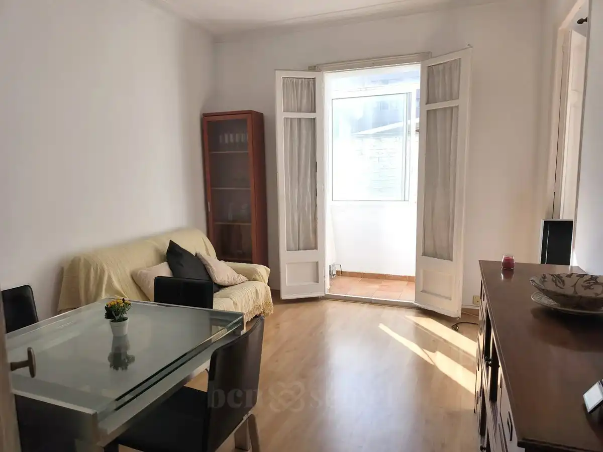 Wohnzimmer von Wohnung zum Verkauf in Barcelona mit Heizung, Parkett und Möbliert