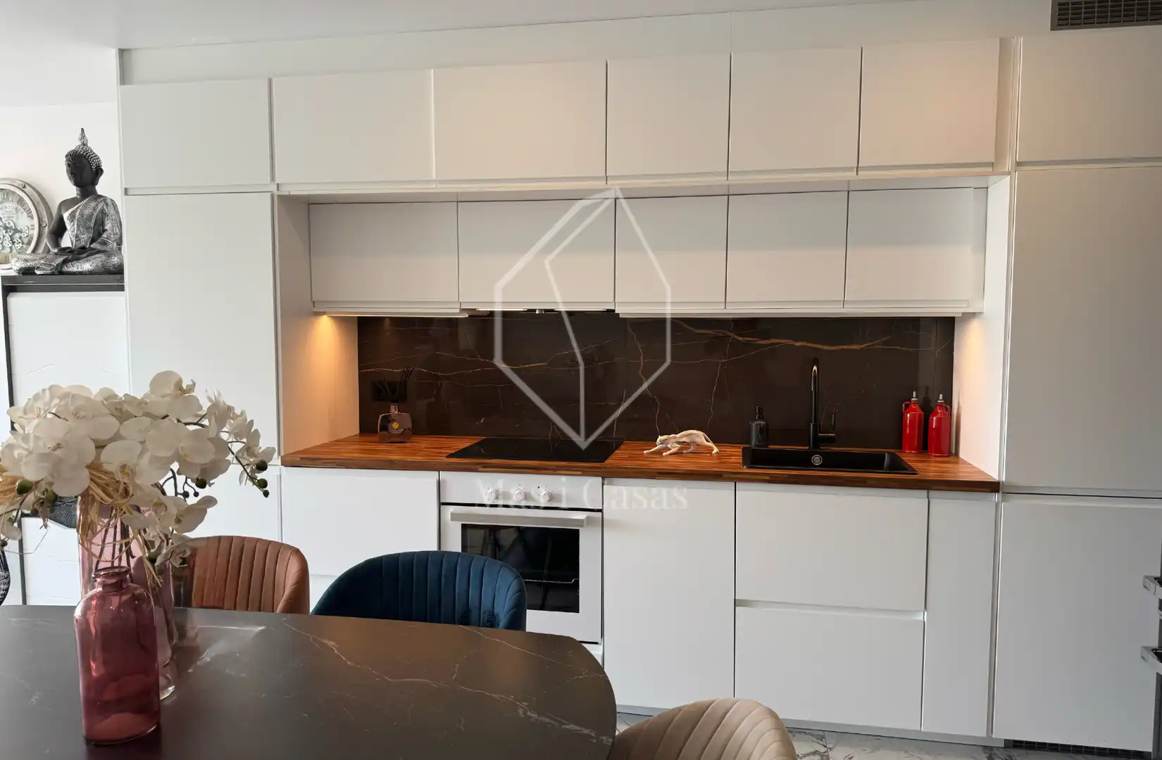 Cuina de Dúplex en venda en Empuriabrava amb Aire condicionat, Calefacció i Terrassa