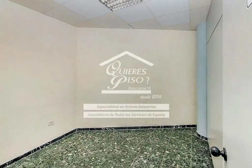 Office space with lift for sale in Calle Veintinueve de Abril, imagen 11