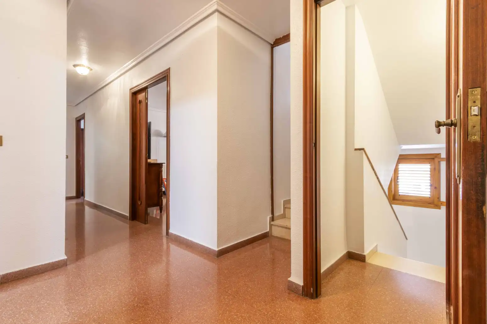 Casa adosada en venda en Sagunto / Sagunt amb Terrassa i Balcó