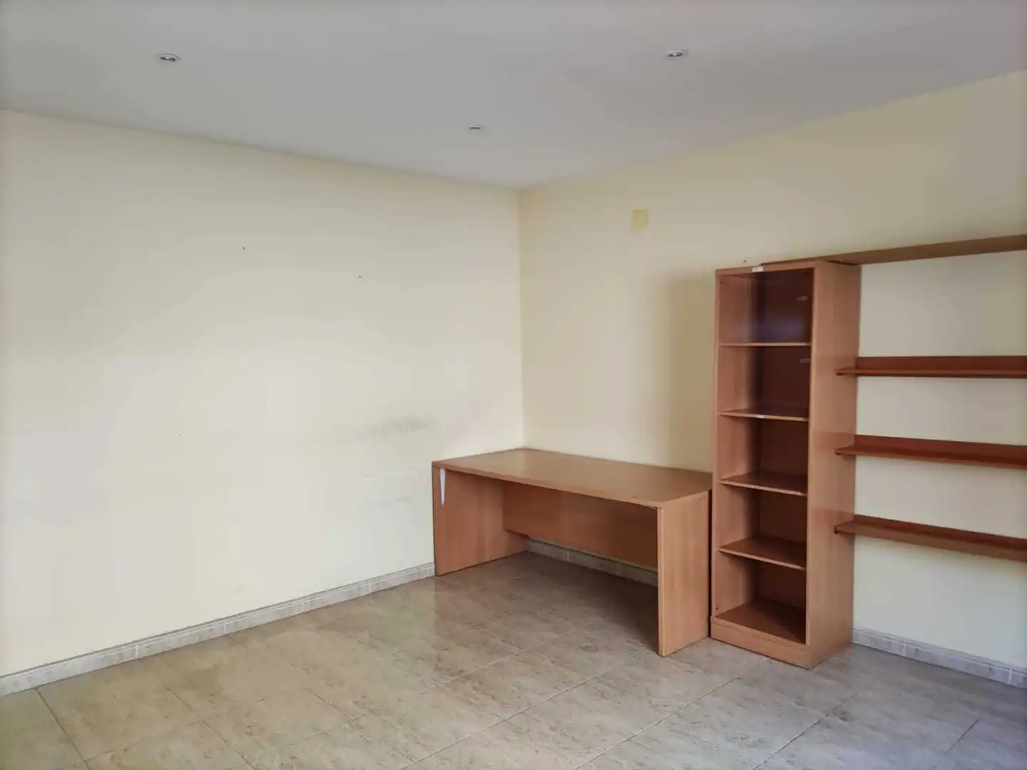 Habitación de Oficina en venta en Tarragona