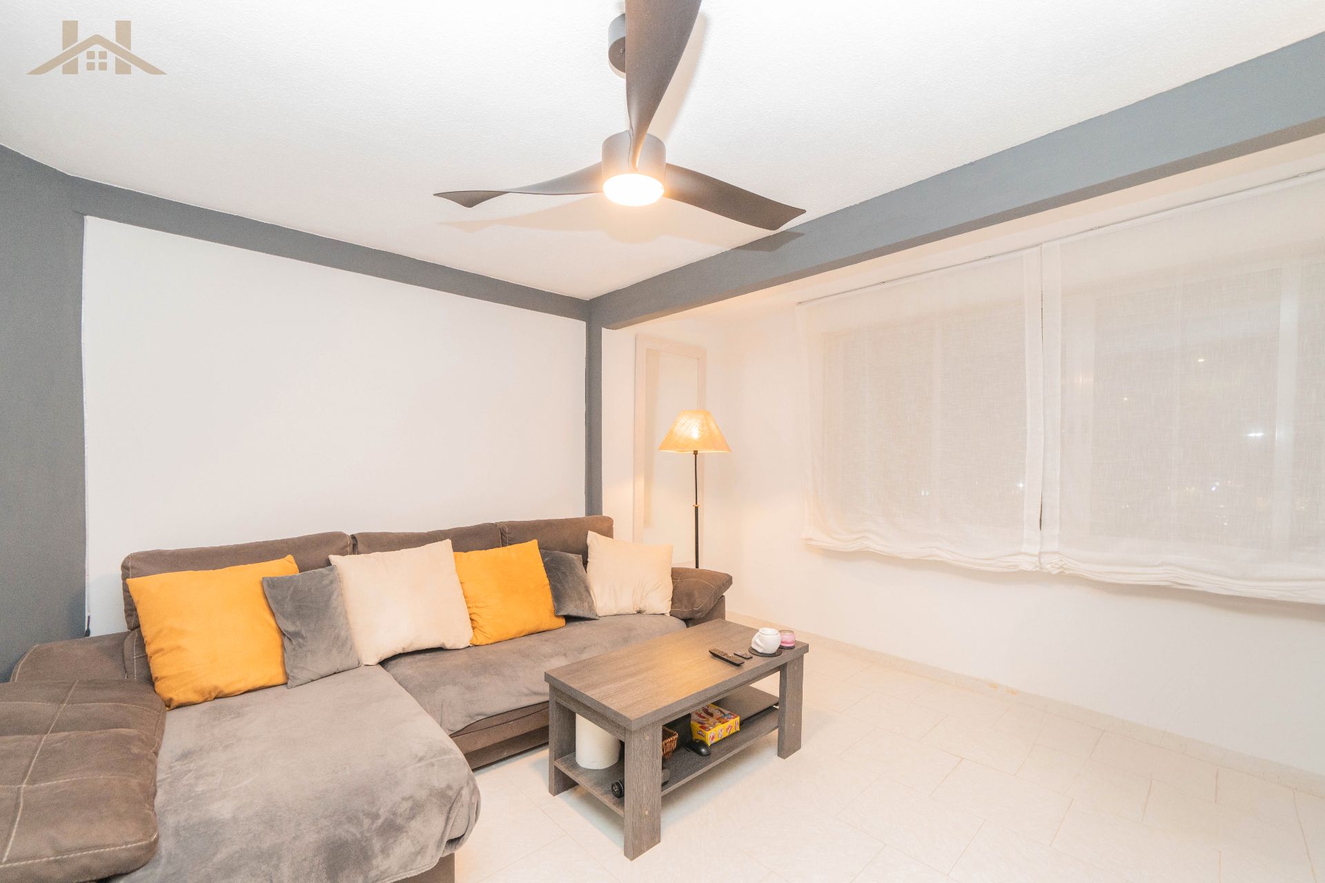 Sala d'estar de Pis en venda en Móstoles amb Calefacció