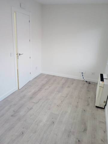 Local comercial en Alquiler en Calle Bernardina Aranguren en Vista Alegre