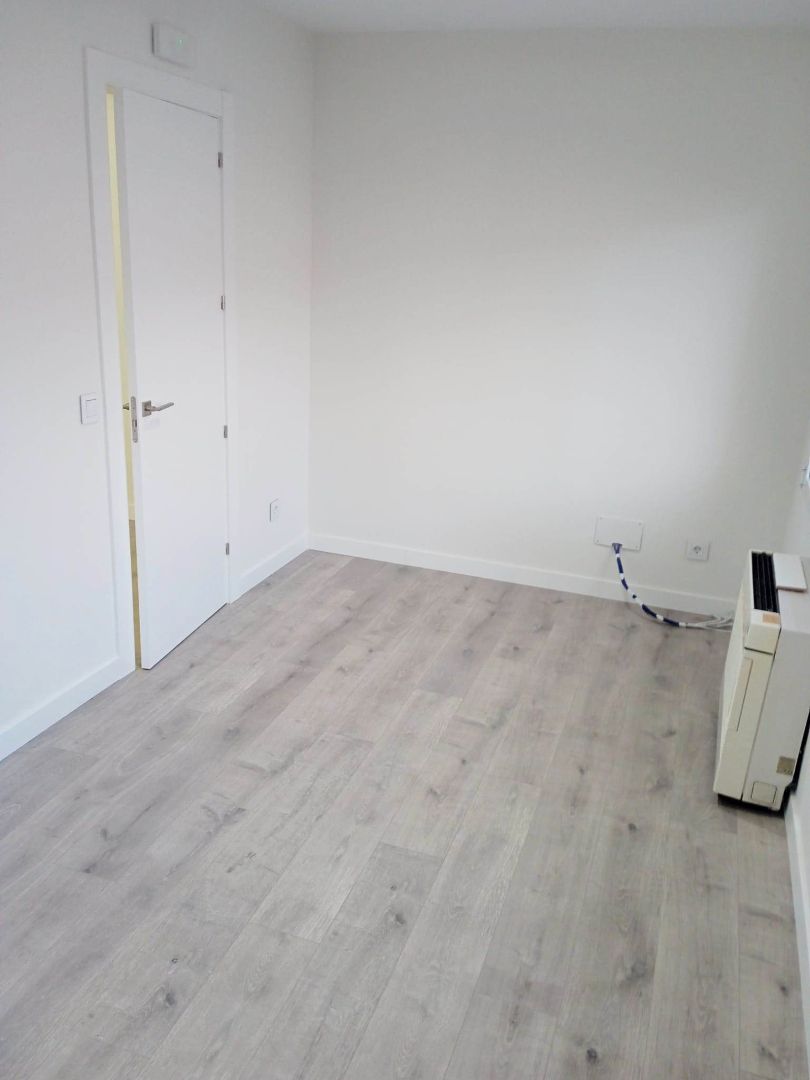 Premises to rent in Calle Bernardina Aranguren, Vista Alegre, Carabanchel