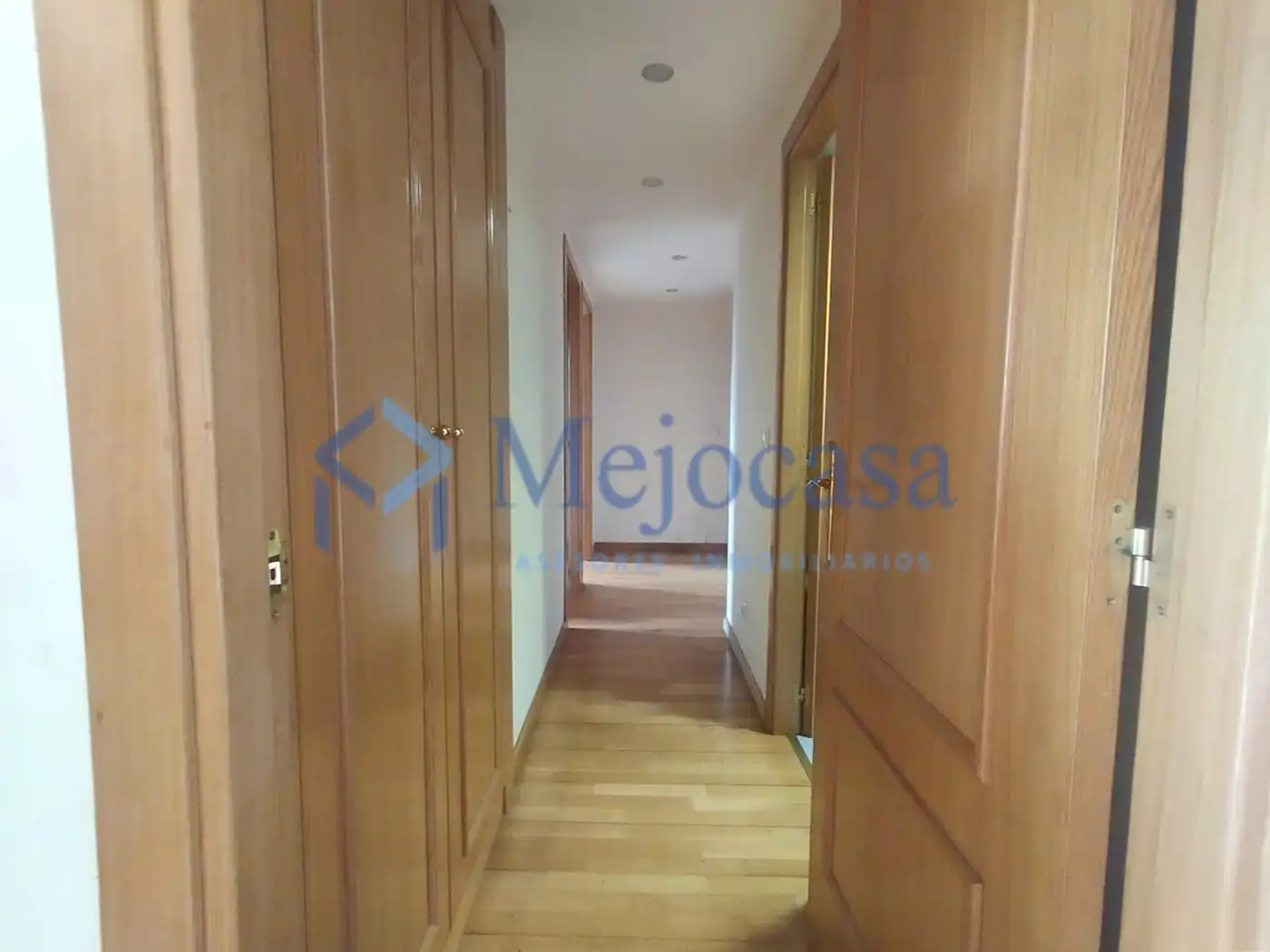 Flat for sale in Madrid  with Air Conditioner, Heating and Private garden