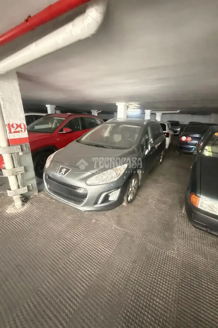Parking de Garaje en venta en Madrid