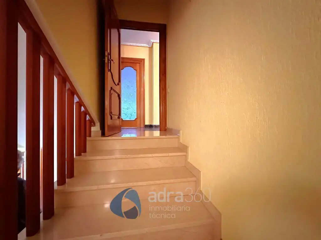 Houses for sale in Lardero  with Air Conditioner, Heating and Private garden