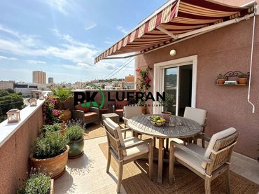 Ático con ascensor en venta en Avenida Avenida Jijona