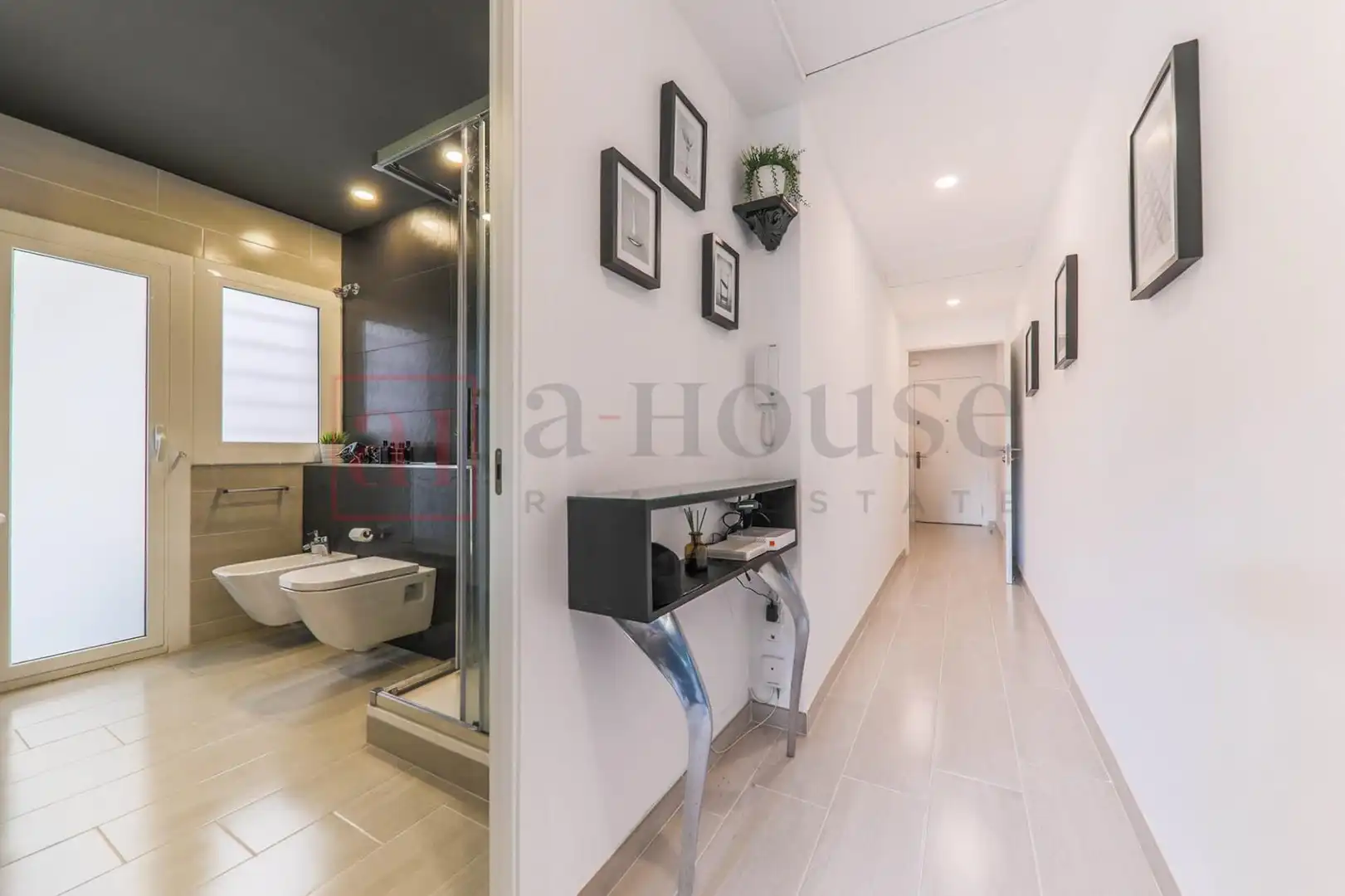 Piso con terraza en venta en Calle de Nàpols, imagen 30