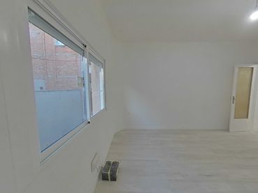 Piso en venta en C/ Parlament