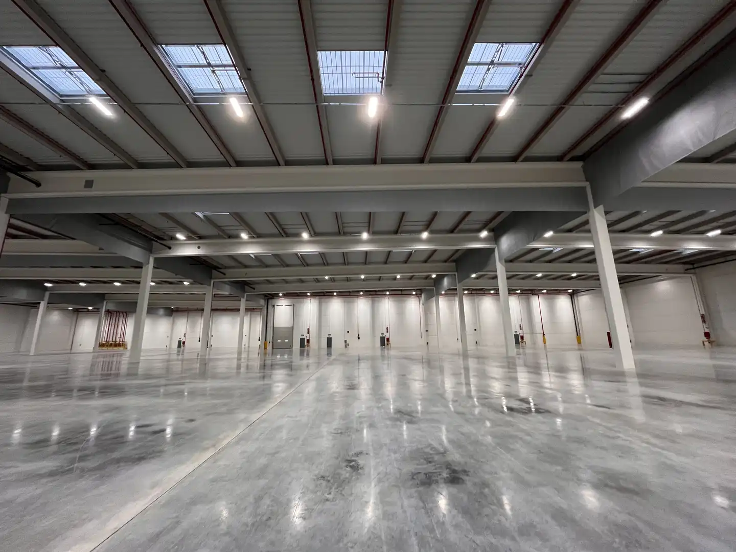 Nave industrial de alquiler en Carrer de les Borges Blanques, Caldes de Montbui
