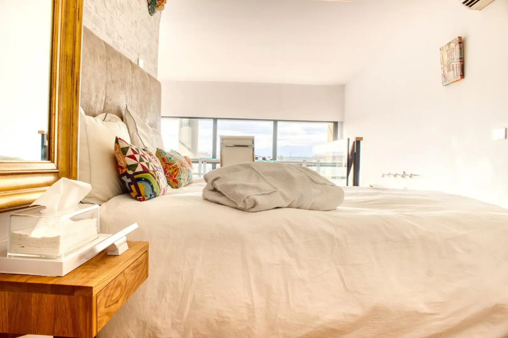 Schlafzimmer von Wohnung zum Verkauf in San Sebastián de los Reyes mit Klimaanlage, Heizung und Terrasse