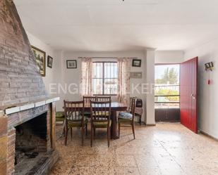 Menjador de Finca rústica en venda en Sagunto / Sagunt amb Calefacció, Jardí privat i Terrassa