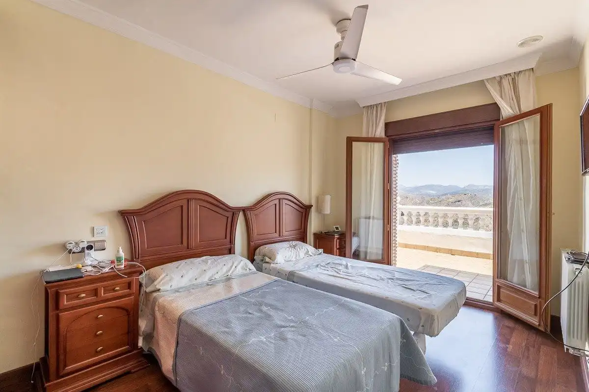 Maison avec terrasse à vendre à Barrio de la Vega, imagen 25