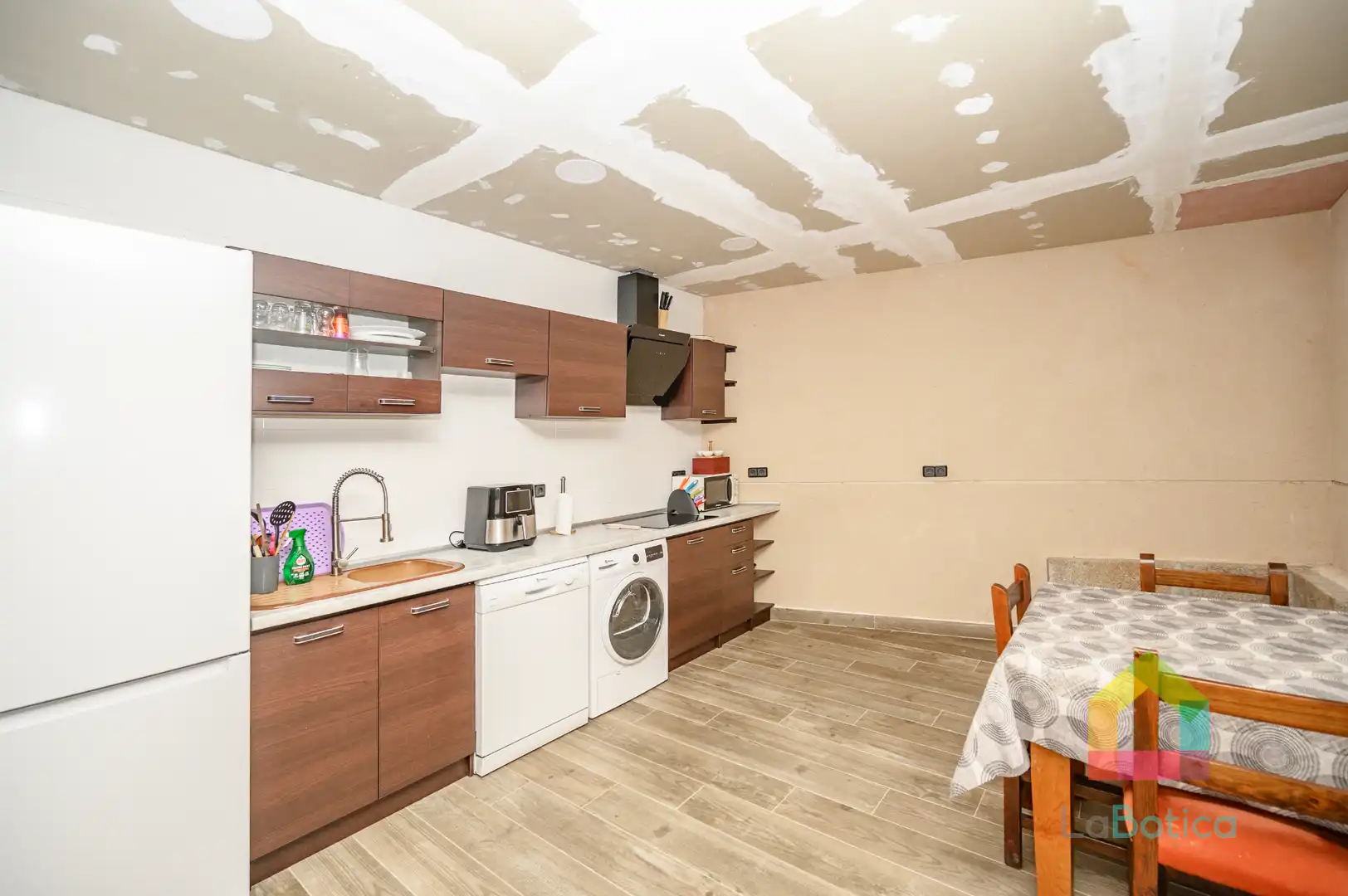 Semi-detached house with pool for sale in Magán, imagen 51