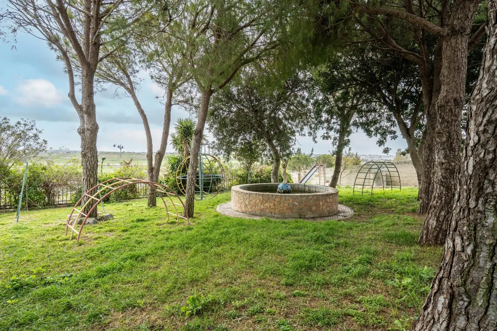 Haus mit Pool zum Verkauf in Las Lagunas - Campano, imagen 86