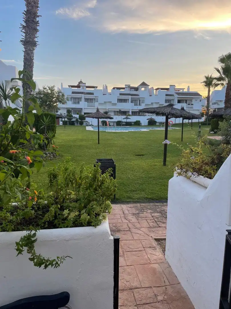 Garten von Wohnungen zur Miete in Islantilla mit Terrasse und Abstellraum