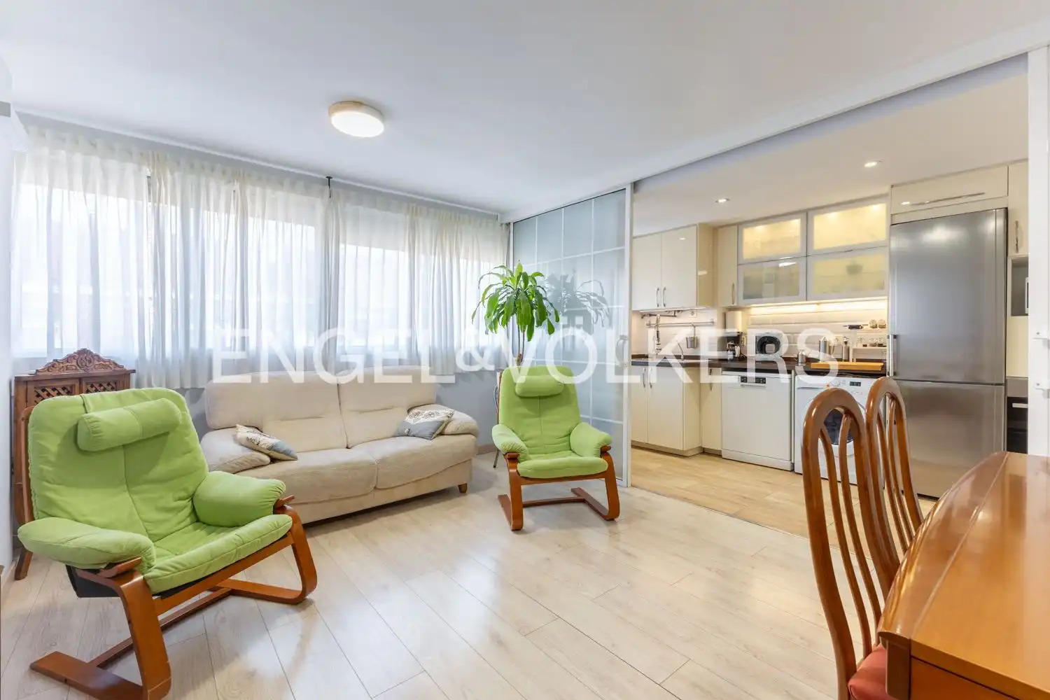 Living room of Flat for rent in Valencia  with Air Conditioner and Heating