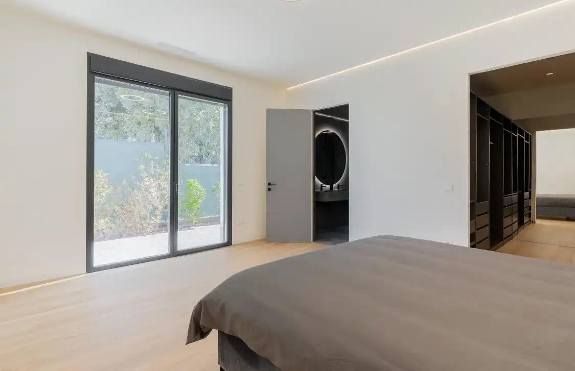 Habitación de Casa o chalet en venta en Paterna con Aire acondicionado, Calefacción y Terraza
