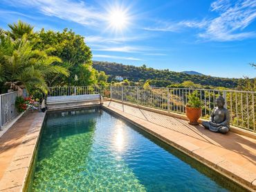 House with pool for sale in Guía de Isora interior