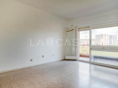 Living room of Flat for sale in  Barcelona Capital  with Balcony