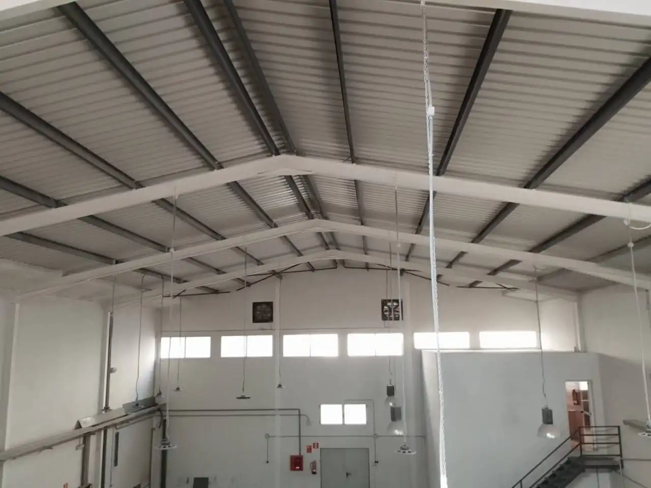 Vista exterior de Nave industrial en venta en Alaquàs con Calefacción