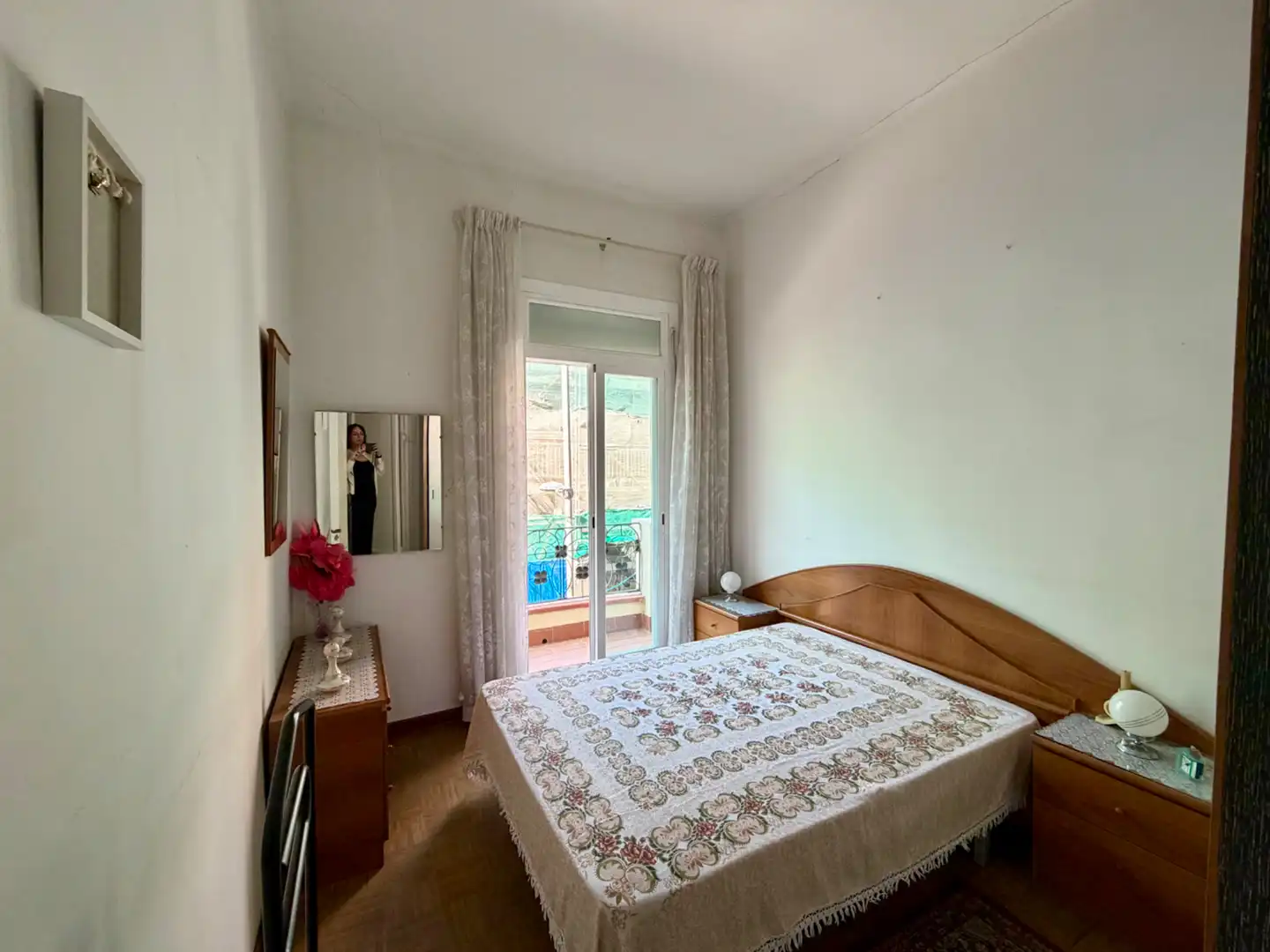 Habitación de Piso en venta en Barcelona con Balcón