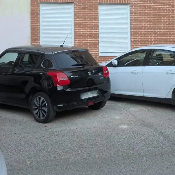 Parkplatz von Wohnung zum Verkauf in Madrid mit Klimaanlage