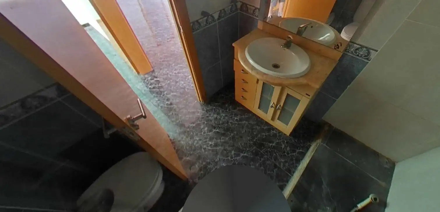 Bany de Apartament en venda en Olesa de Montserrat