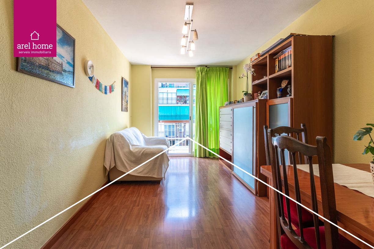 Bedroom of Flat for sale in L'Hospitalet de Llobregat  with Parquet flooring and Balcony