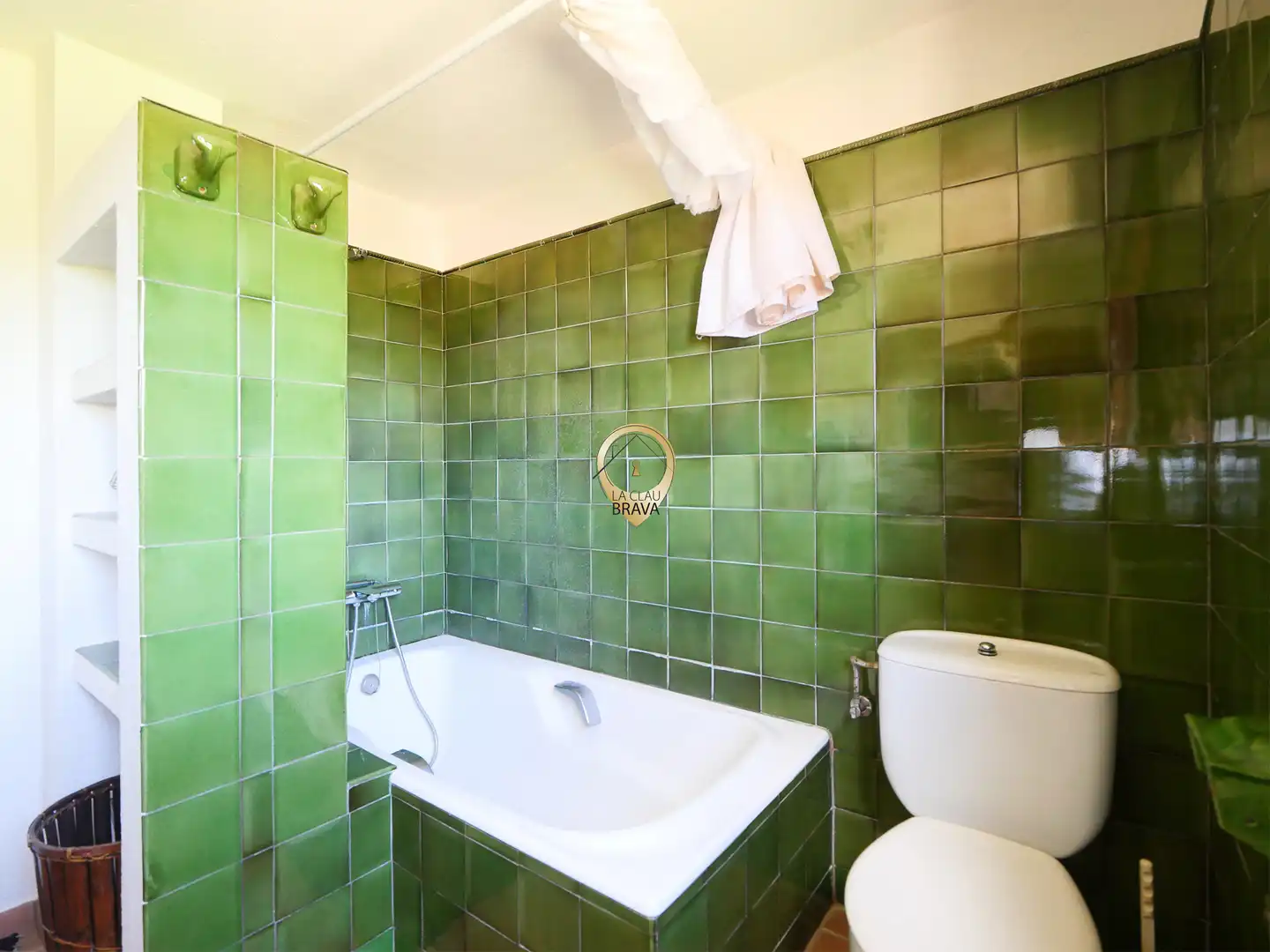 Badezimmer von Country house zum Verkauf in Cassà de la Selva mit Heizung, Privatgarten und Abstellraum