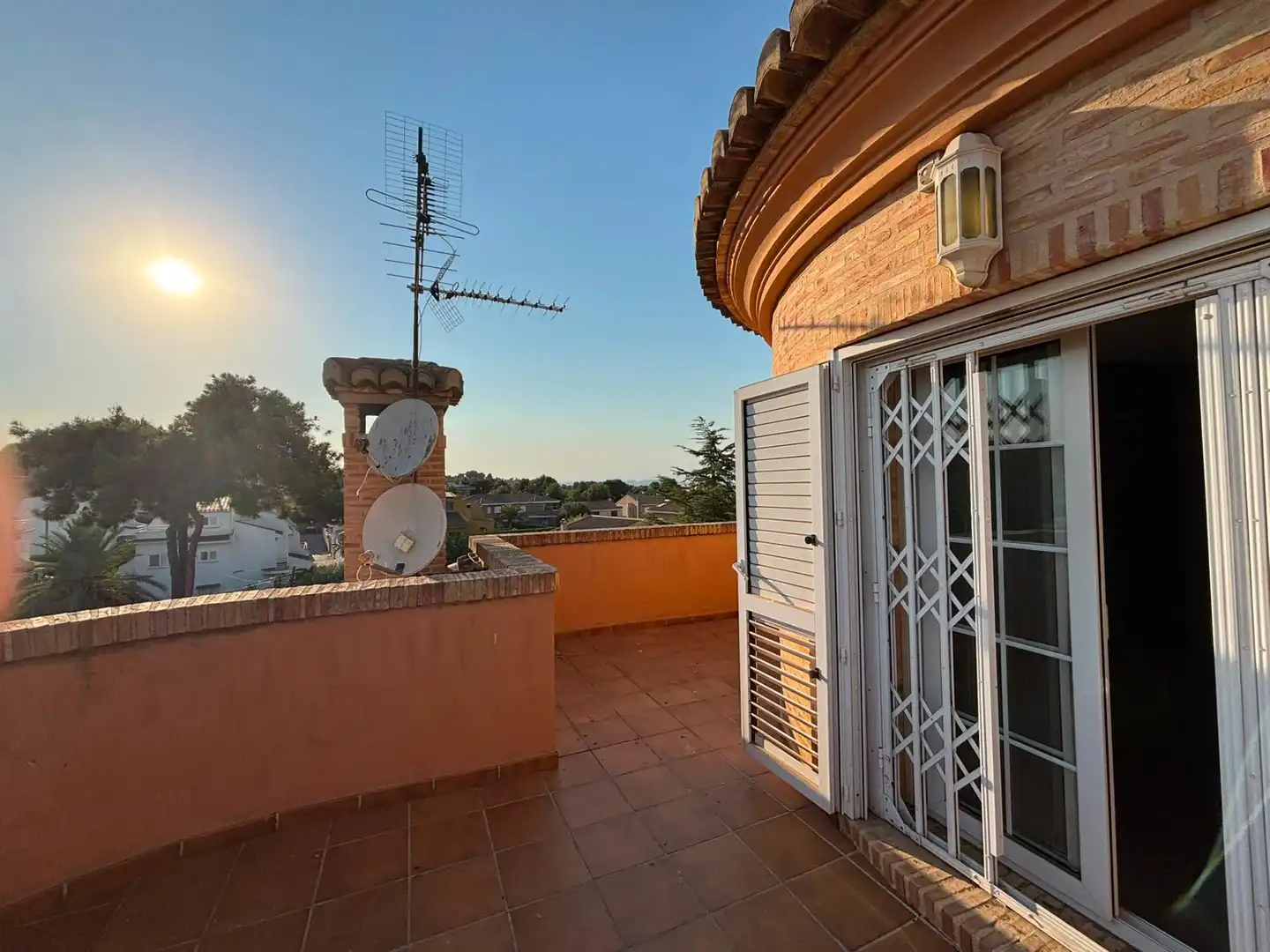 Terrassa de Casa o xalet en venda en Torrent amb Aire condicionat i Piscina