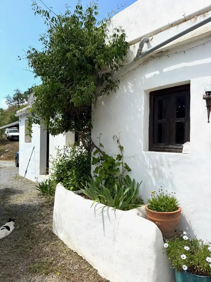 Vista exterior de Casa o chalet en venta en Almuñécar con Aire acondicionado, Jardín privado y Terraza