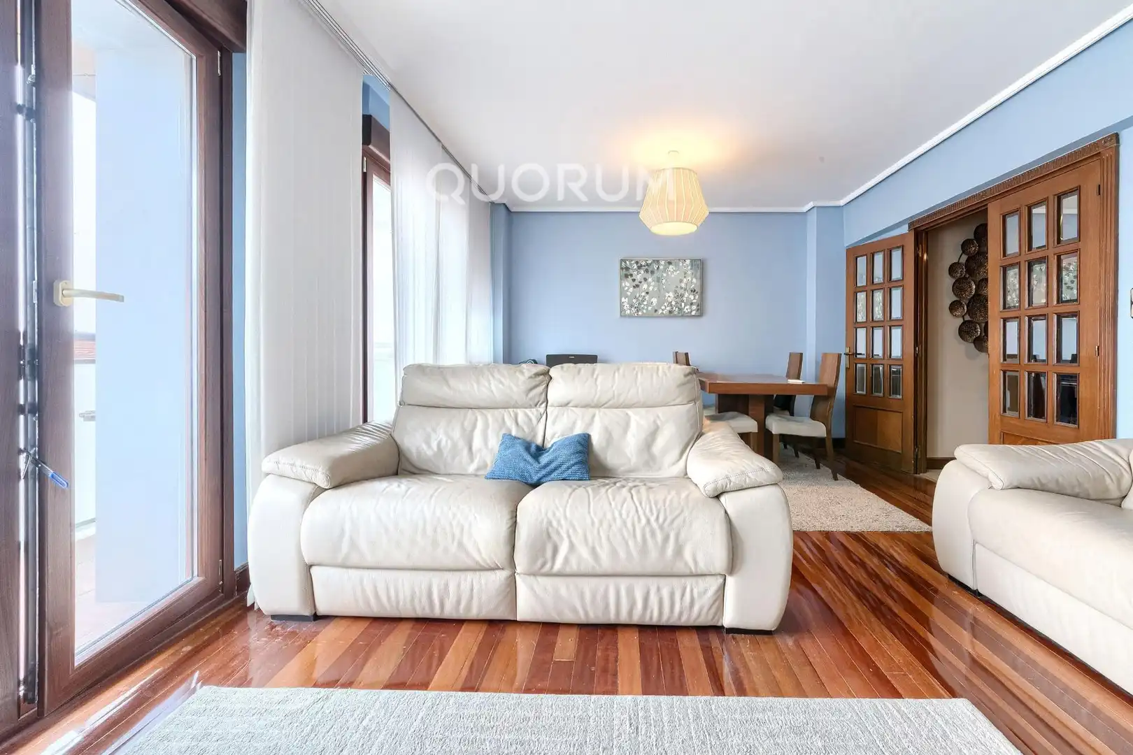 Sala de estar de Piso en venta en Basauri  con Calefacción, Terraza y Balcón