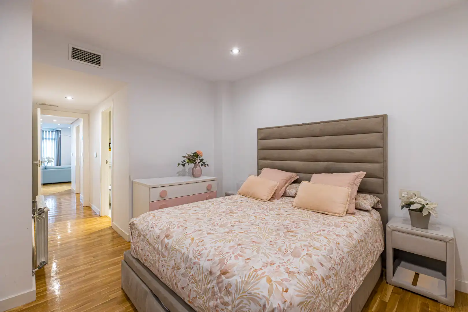 Habitación de Ático en venta en Alcantarilla con Aire acondicionado, Calefacción y Parquet