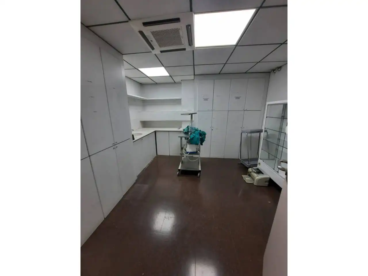 Local comercial en venda a Calle Josep Maria Gironella i Pous, imagen 16