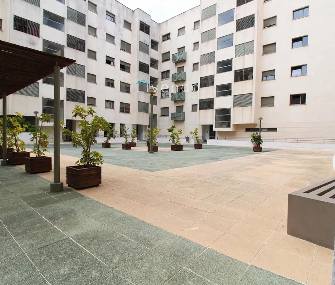 Flat with pool for sale in Espiritu Santo