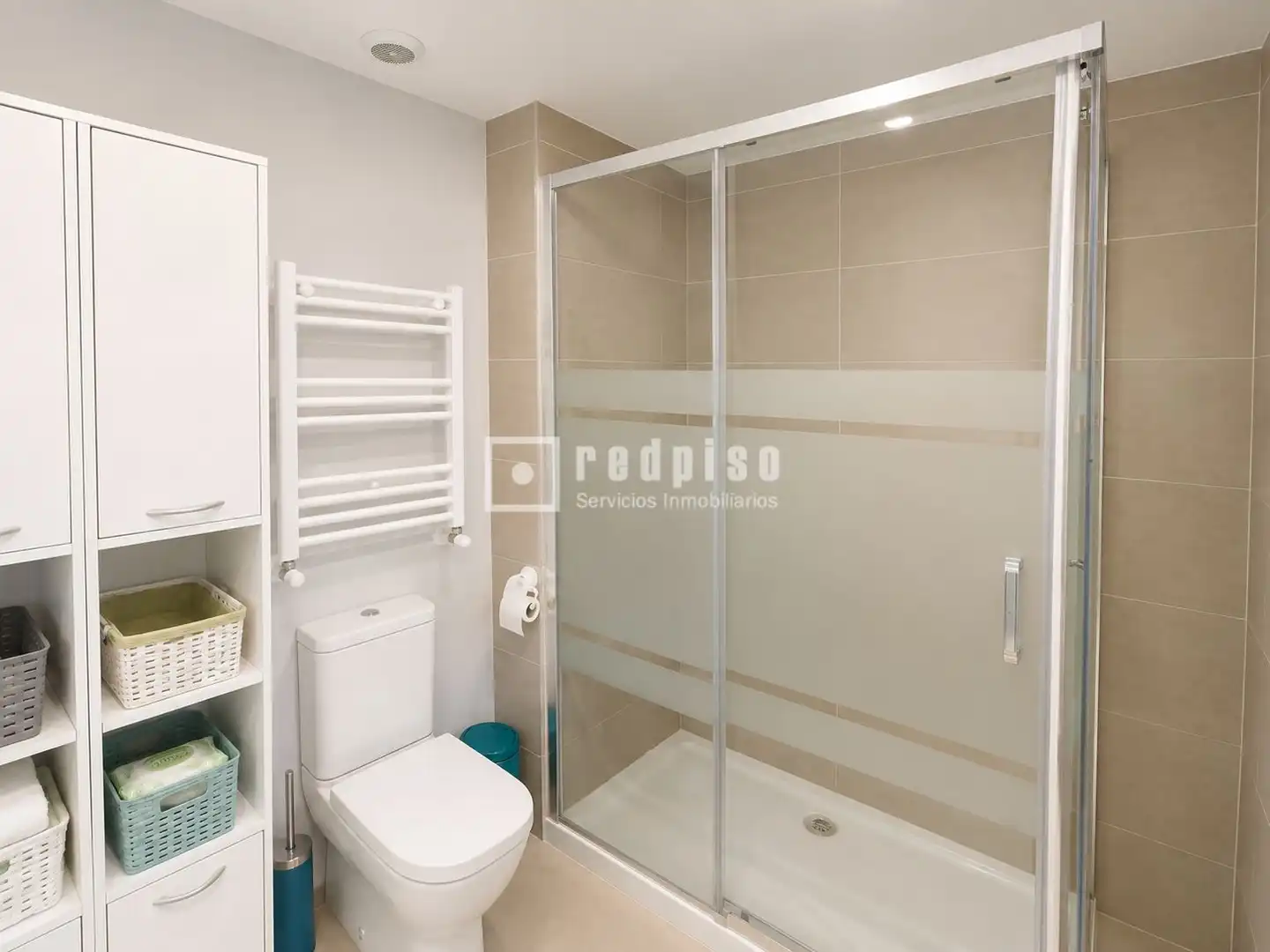 Baño de Piso en venta en Rivas-Vaciamadrid con Aire acondicionado, Calefacción y Jardín privado