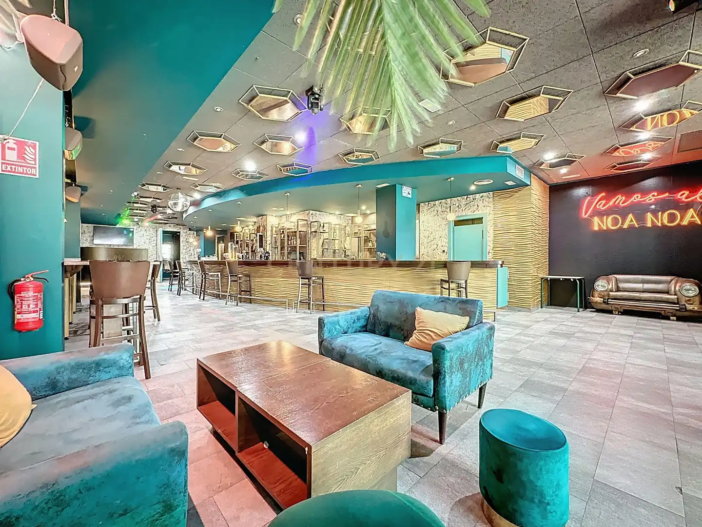 Commercial properties for sale in Torrevieja  with Air Conditioner