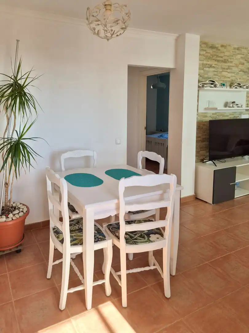 Esszimmer von Einfamilien-Reihenhaus zum Verkauf in Antigua